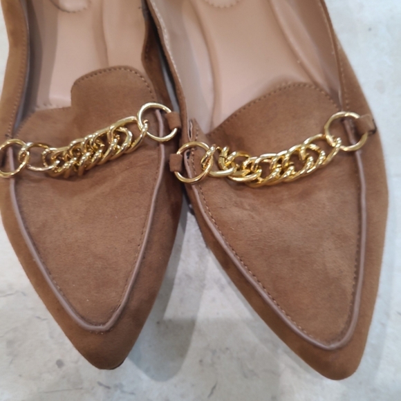 Esprit Binnie Loafer Flat Women's SZ 10 gold chain detail work casual comfort - Picture 3 of 11